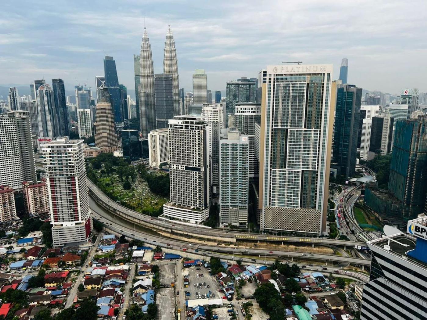 The Luxe Suites Infinitum Klcc Kuala Lumpur Eksteriør billede